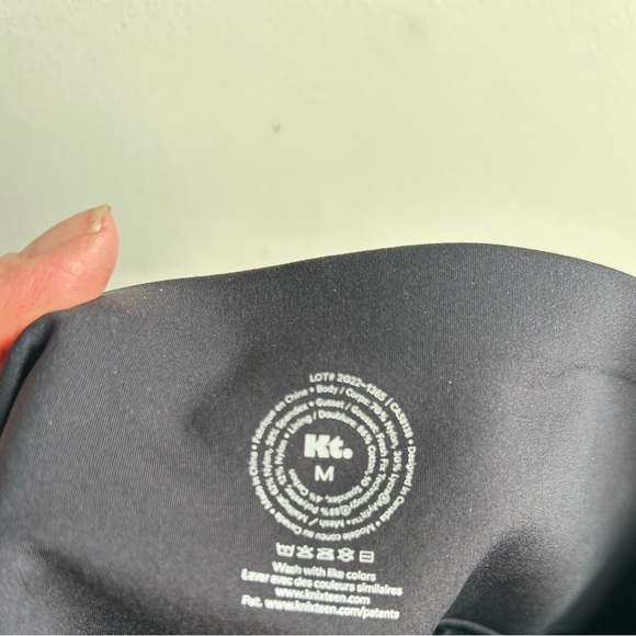 Kt. By Knix Leakproof Active Legging. Women’s size M (4). Like new - Picture 7 of 8